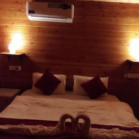 The Cool Huts Hotel Ashvem Beach Екстериор снимка